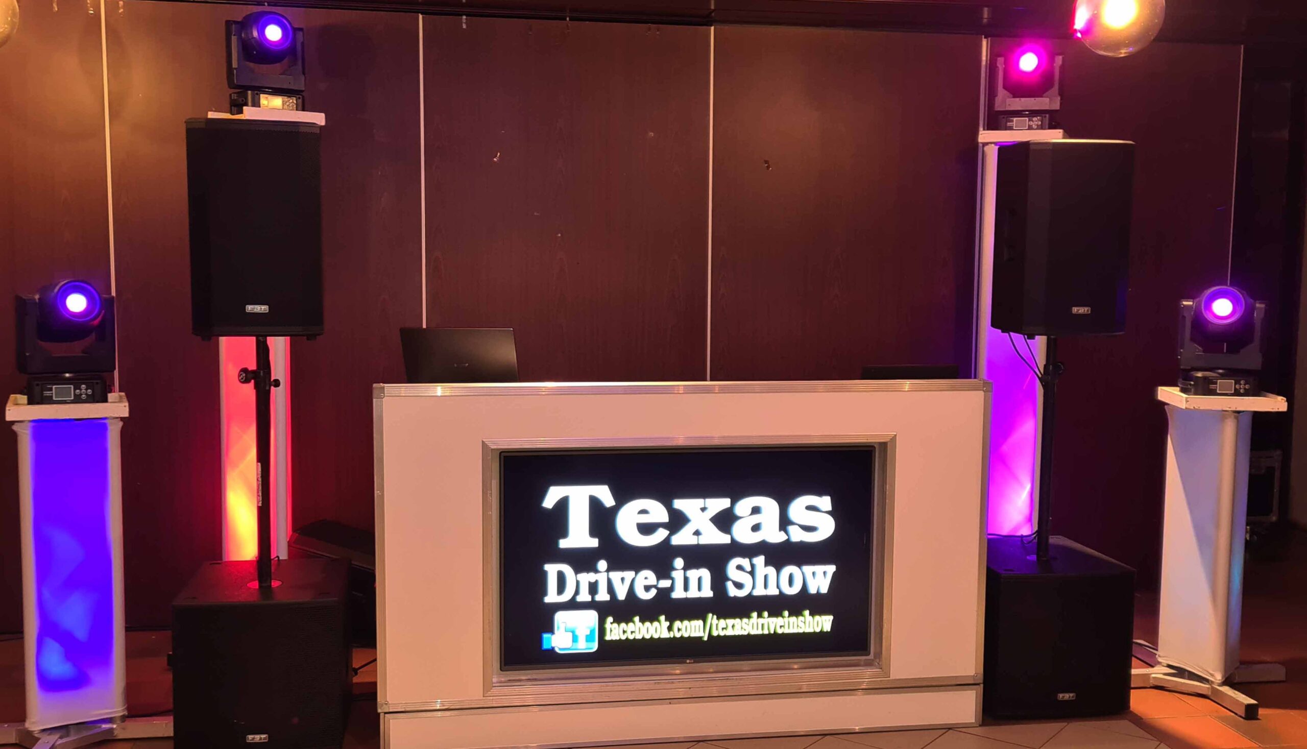 TexasDriveInShow009